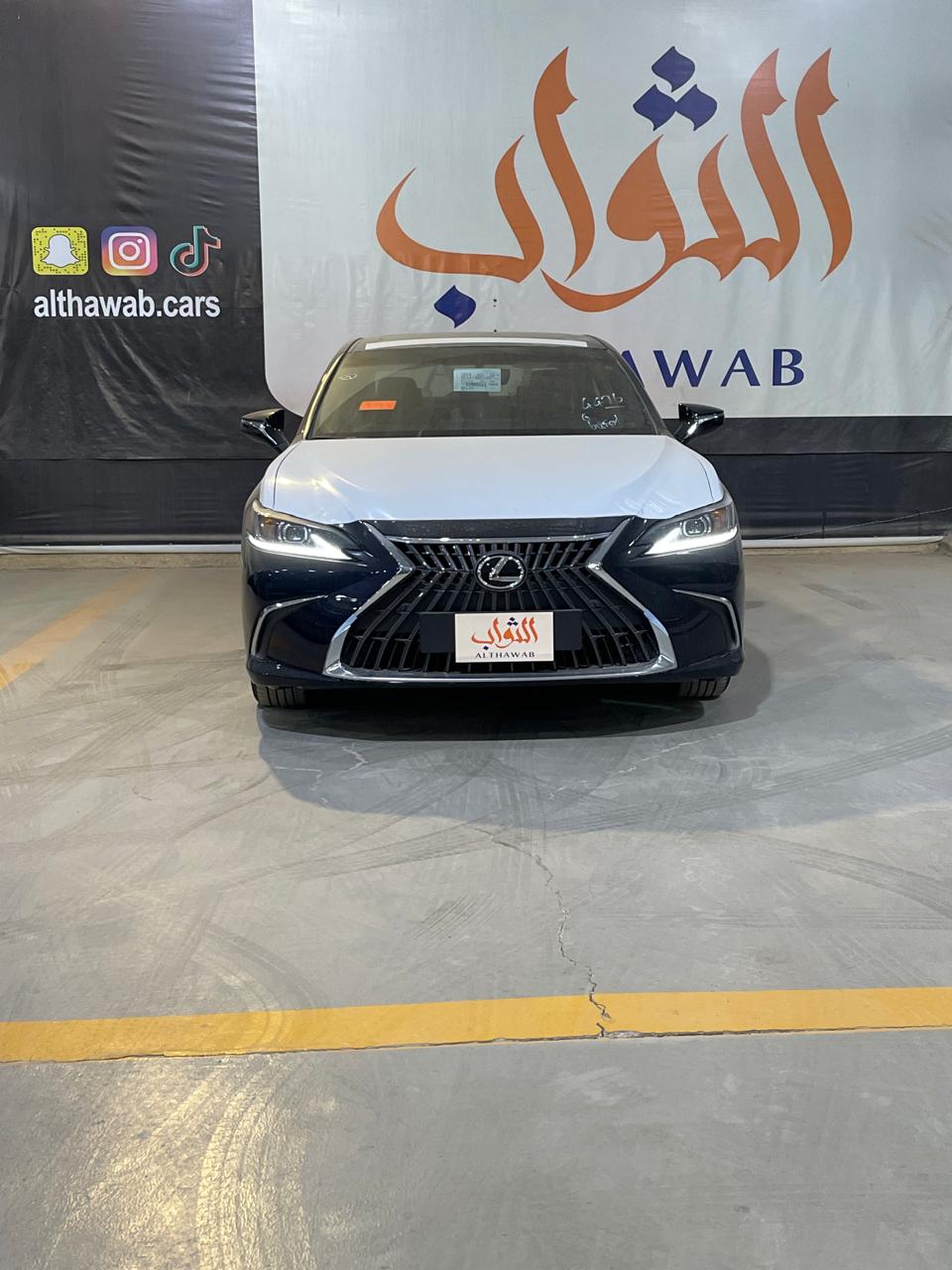 
								لكزس ES250 كامل									